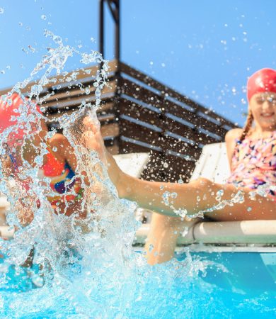 fitness-group-girls-doing-aerobical-excercises-swimming-pool-aqua-park-sport-leisure-activities-scaled.jpg